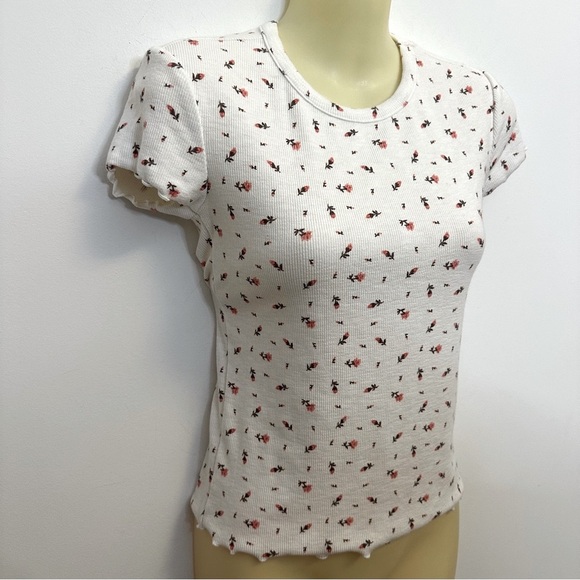 Lucky Brand White Top with Red Floral Accents - Picture 1 of 4